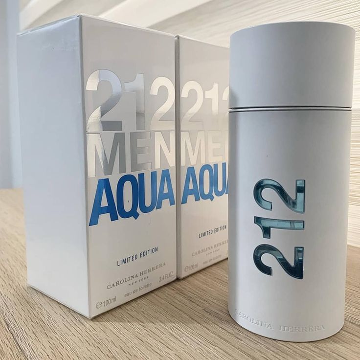 PERFUME 212 MEN AQUA//CAROLINA HERRERA