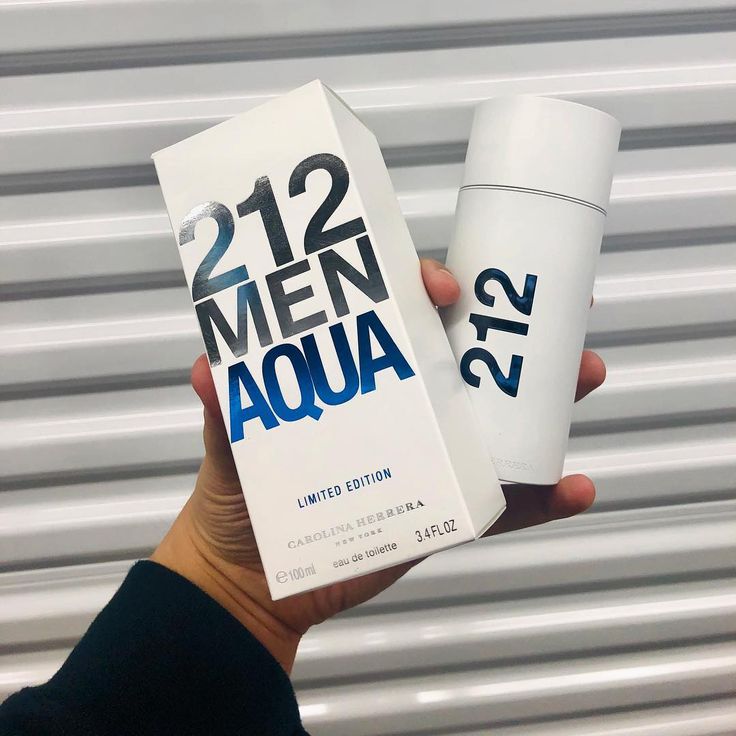 PERFUME 212 MEN AQUA//CAROLINA HERRERA